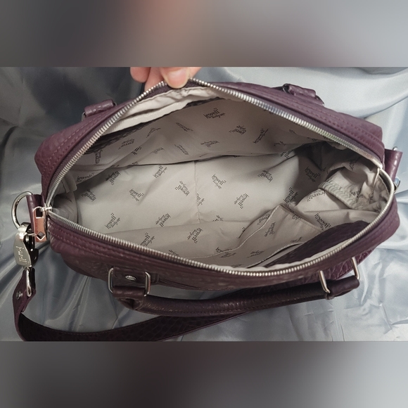 Jewll hand bag - Picture 3 of 9